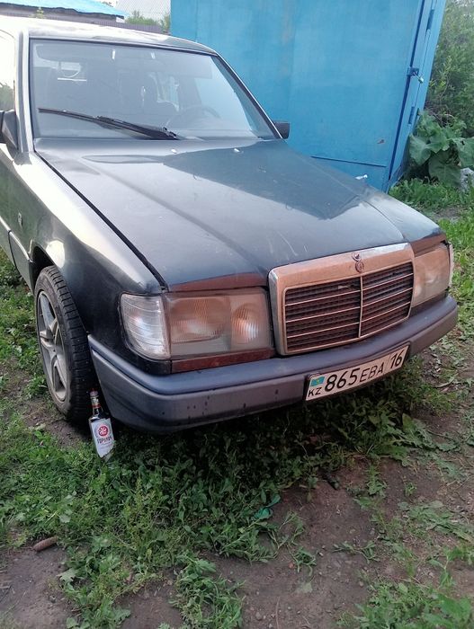 Продам по запчастям 124
