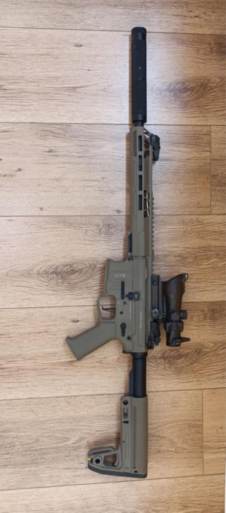 Airsoft Double Eagle M916G UTR556 - TAN