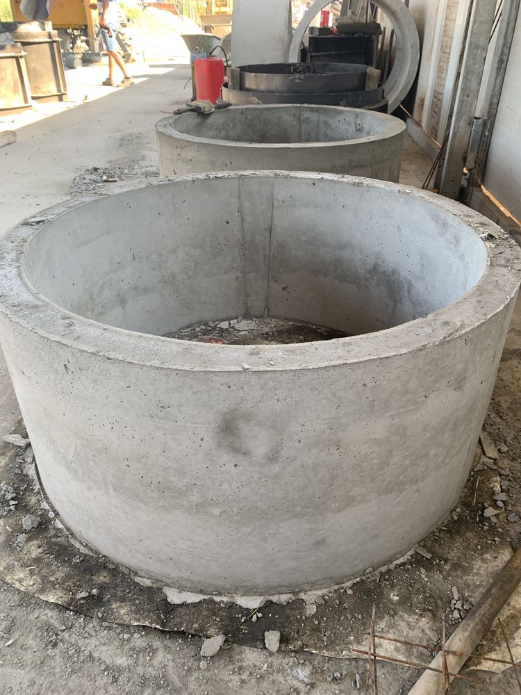 Tuburi din beton pentru fântânii