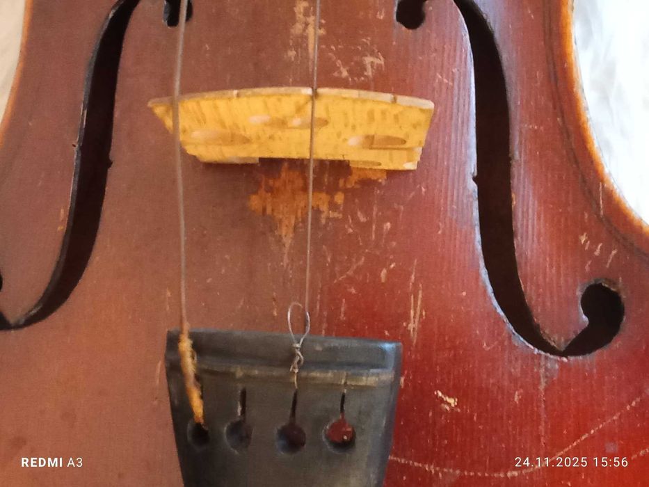 Антична Чешка Цигулка