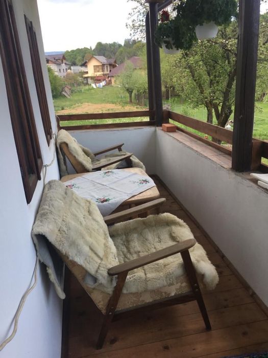 Casa de vacanta de vanzare bughea de jos, langa campulung muscel