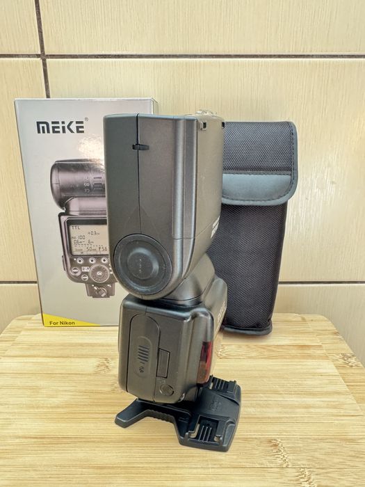Blit pt Nikon MEIKE MK900 ca nou
