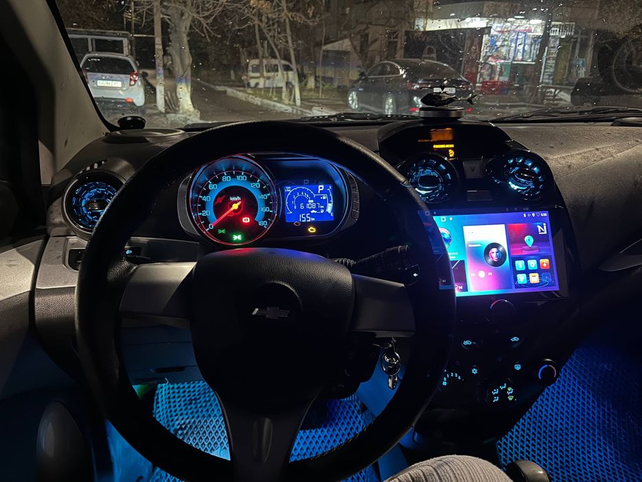 Спарк сотилади идеал