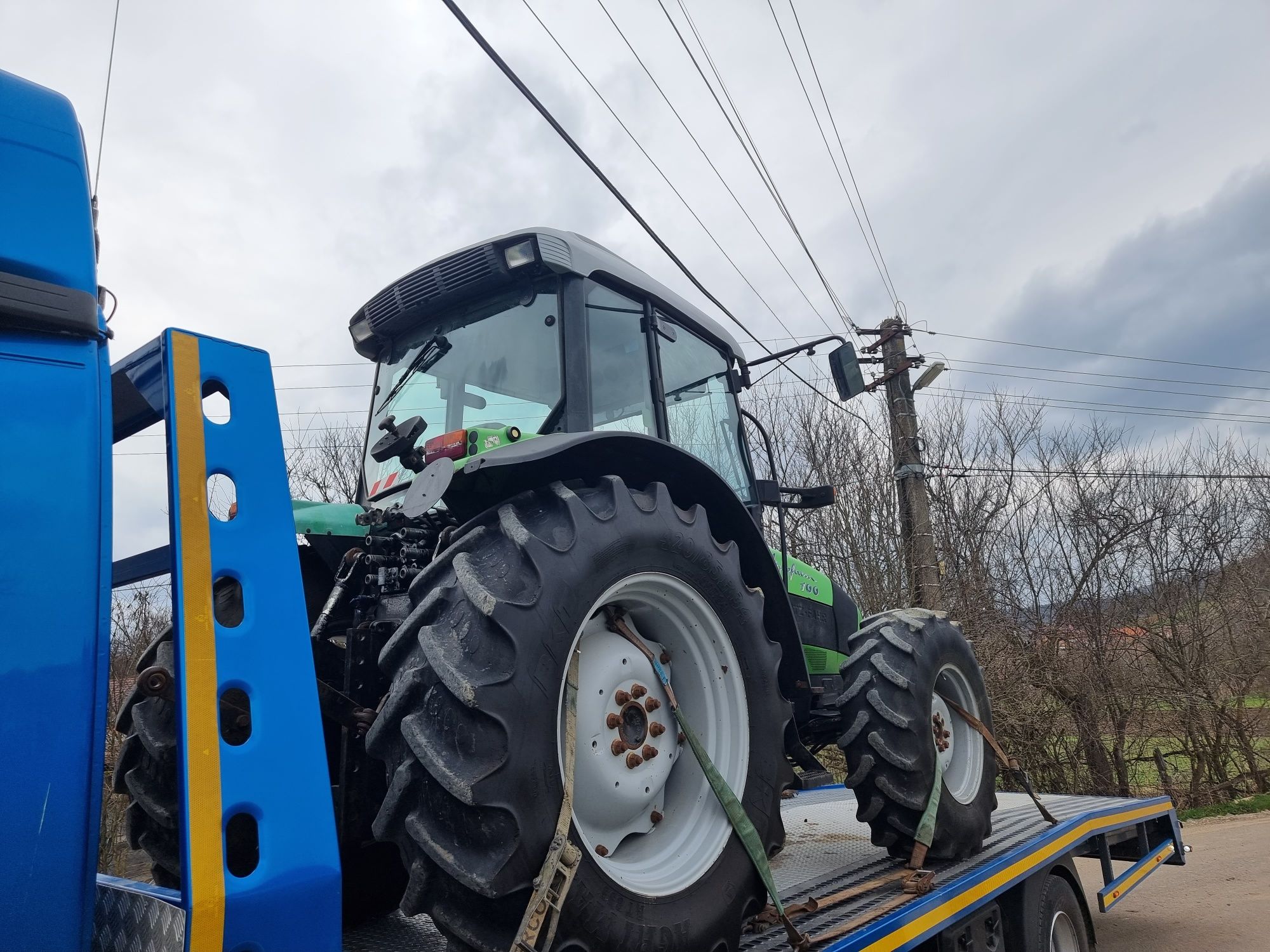 Tractari auto si utilaje agricole,industriale