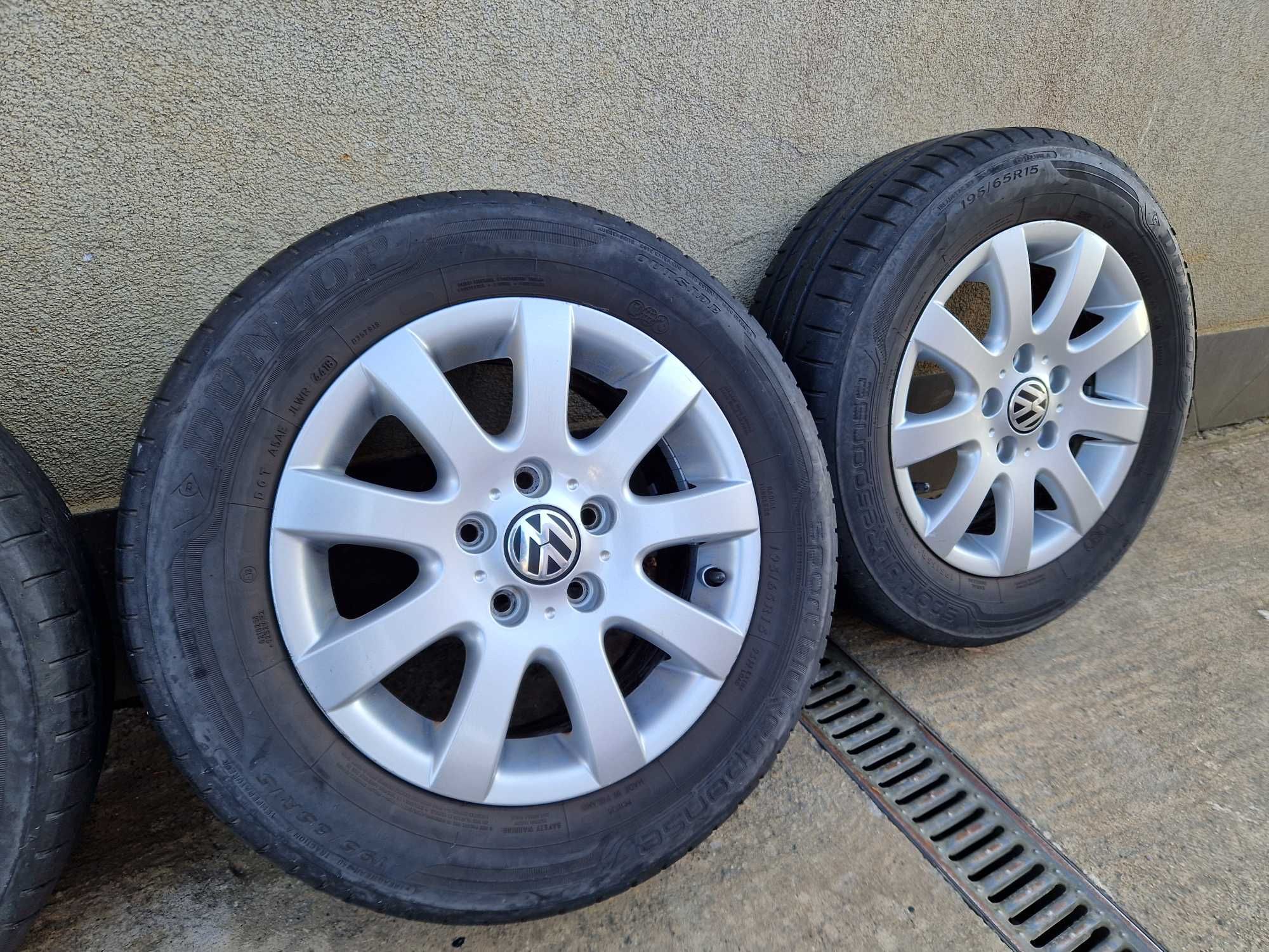 Джанти  VW  15'' с гуми DUNLOP 195/65/15