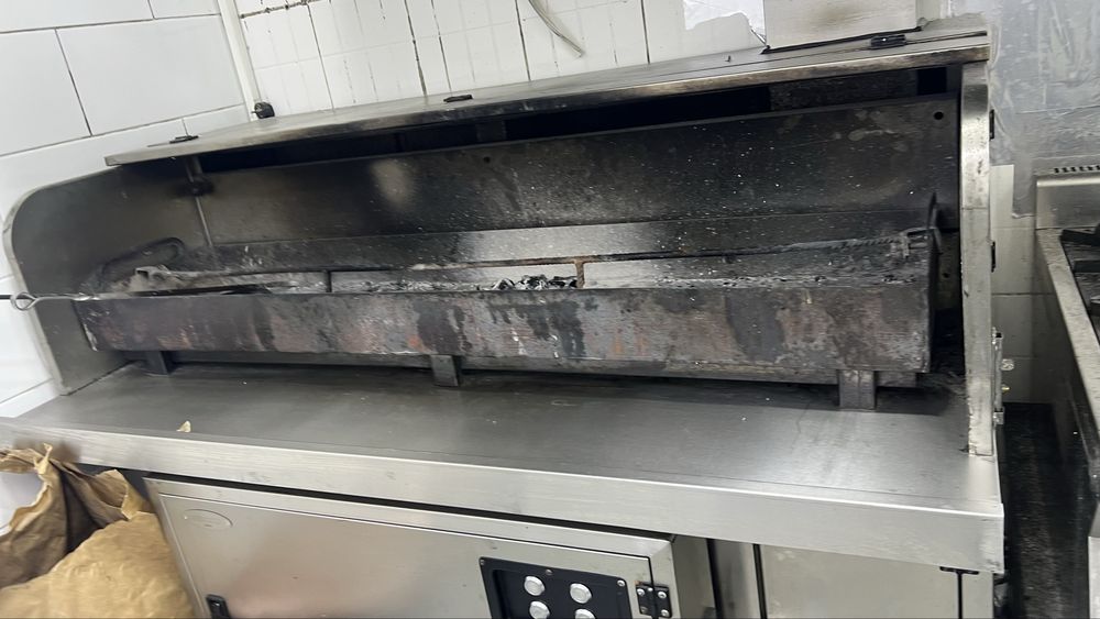 Мангал с искрогасителем