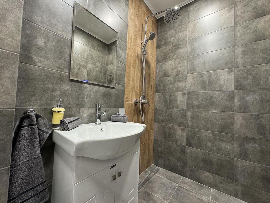 Дава се под наем Двустаен апартамент в Пловдив, Тракия - 55 кв.м за 425 € - Снимка #4