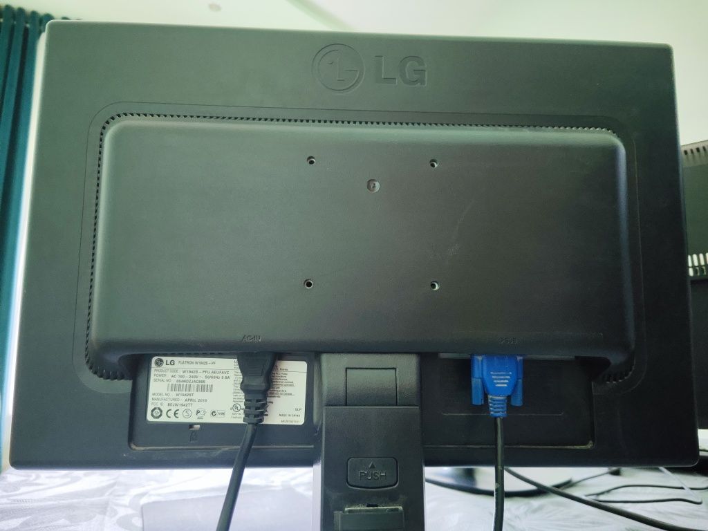 Monitor kompyuter uchun