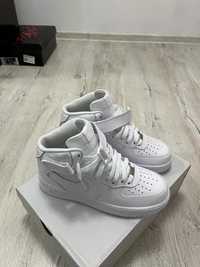 Air force 1 Mid 07 White