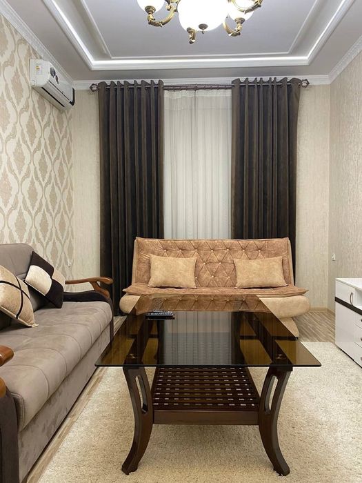 Сдаётся 2х комнатная квартира в центре самарканда