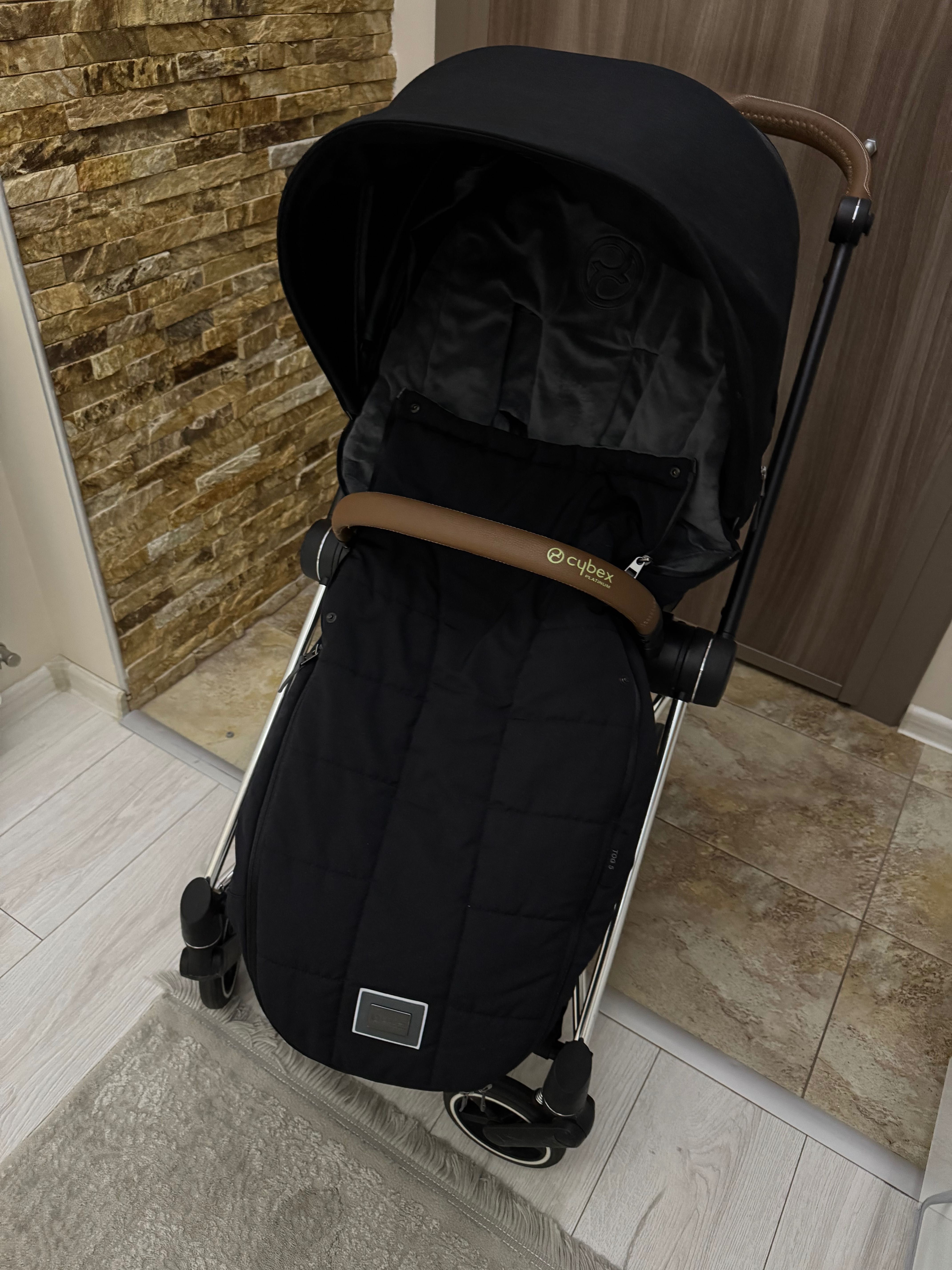 Бебешка количка Cybex Mios 3