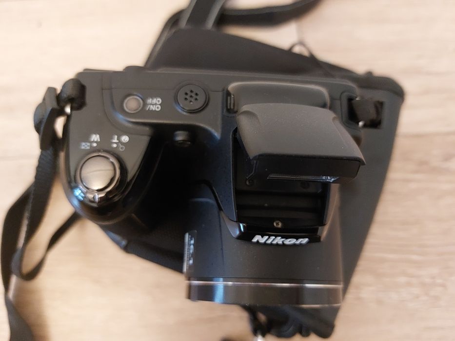 Aparat foto digital Nikon COOLPIX L320, 16.1MP, Black