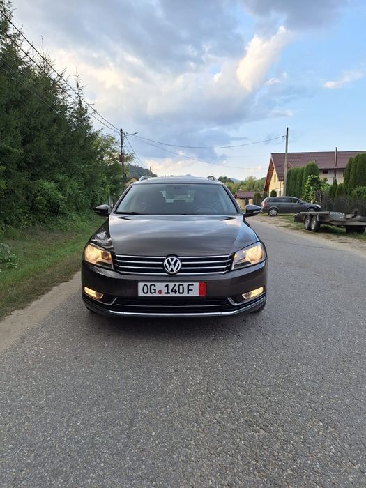 VW PASSAT 2012* FullOptions * Panoramic*Navigatie Import Germania 1 ZI