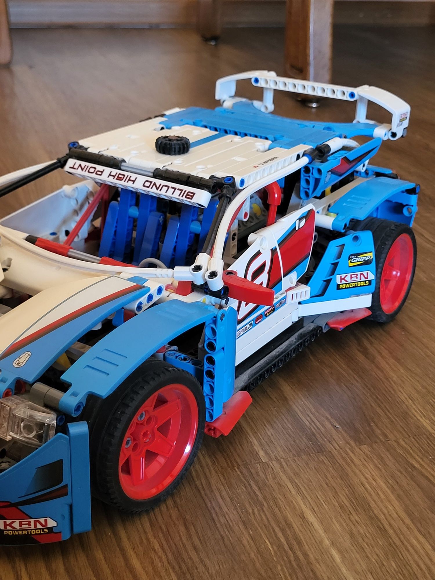 Vand lego technic 42077