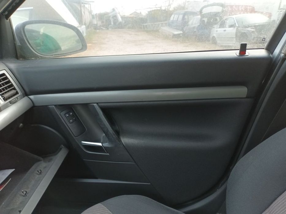 Dezmembrari  Opel VECTRA C  2002  > 2009 2.0 DTi Motorina