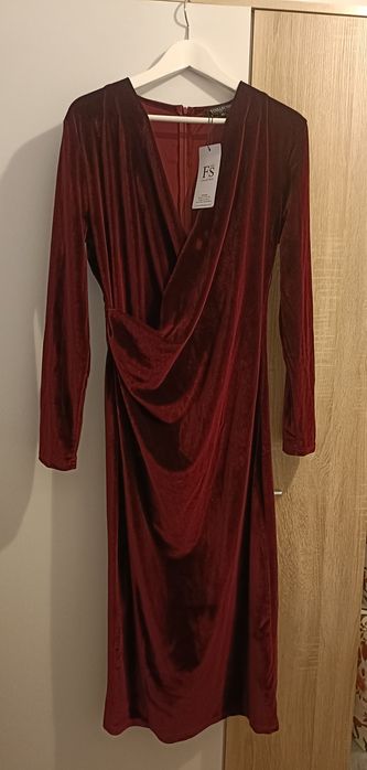 Rochie marimea  L NOUA