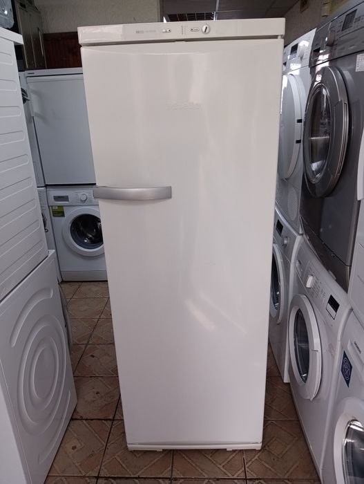 Вертикален фризер със 7 чекмеджета Миеле Miele 2 години гаранция!