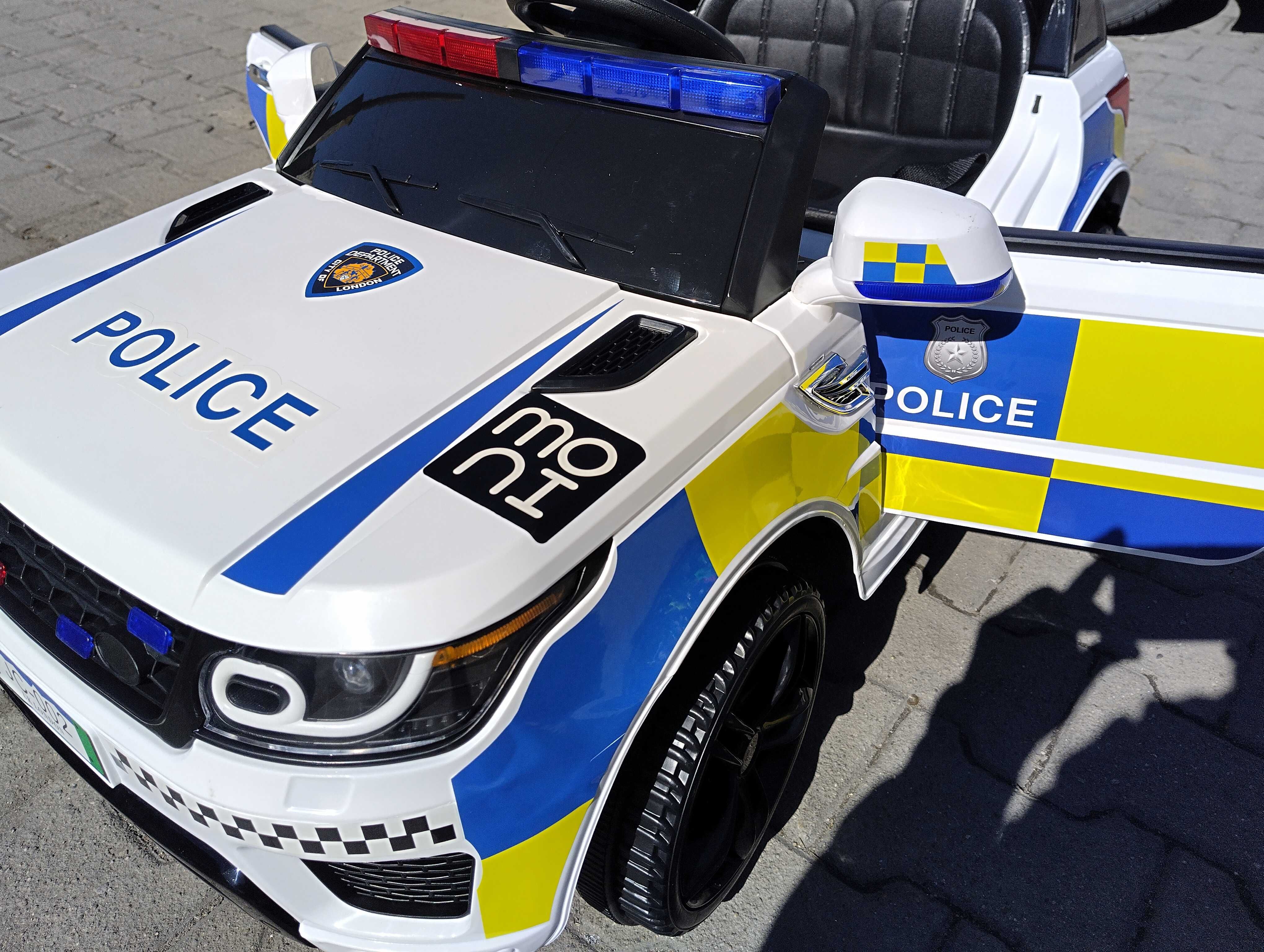 POLICE акумулаторен джип SQUAD бял