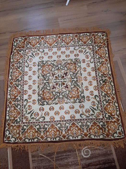 Покривка 130/130см