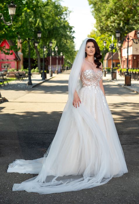 Rochie de mireasă La Novia