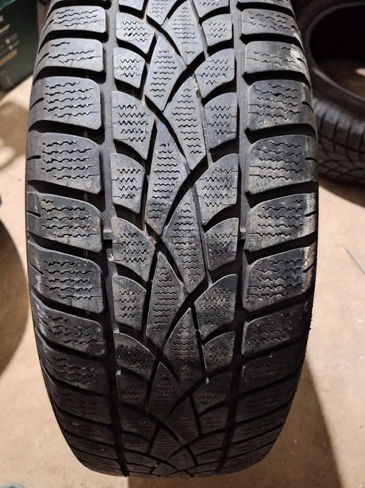 Зимни гуми Dunlop 235/65/17