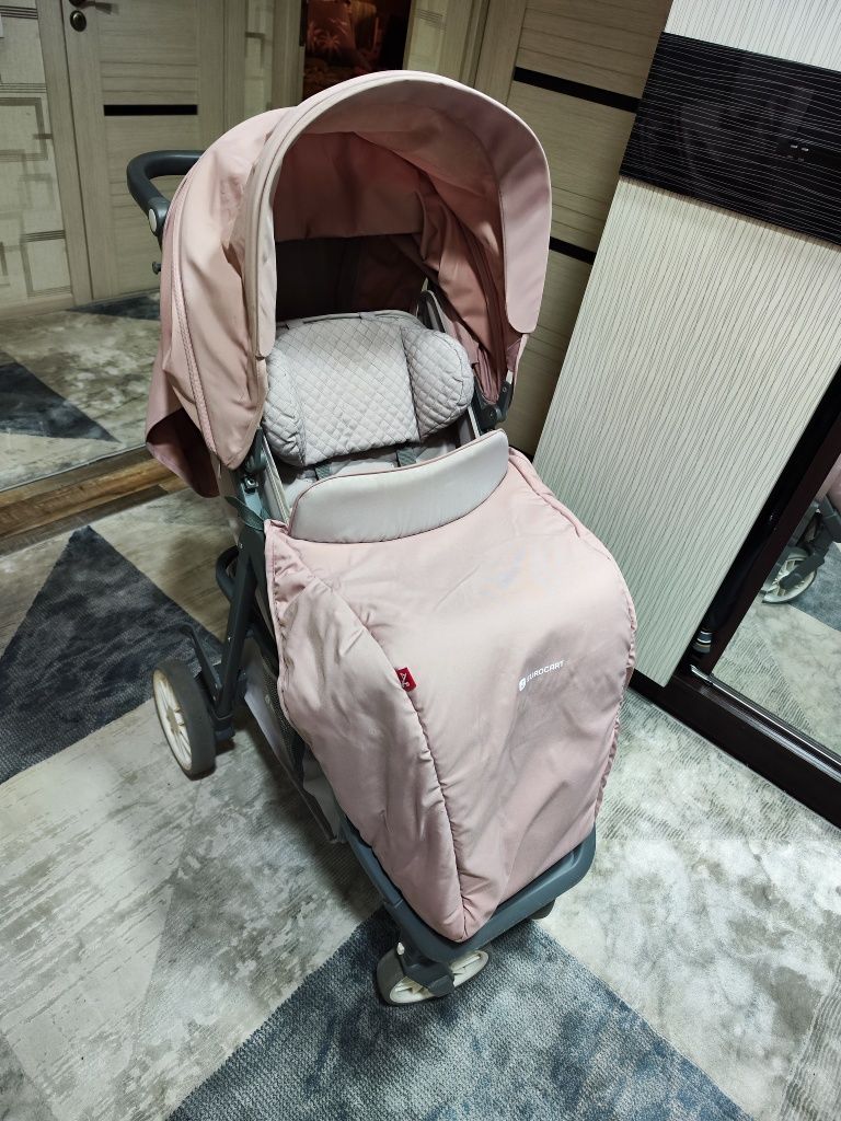 Продам коляску Eurocart розового цвета