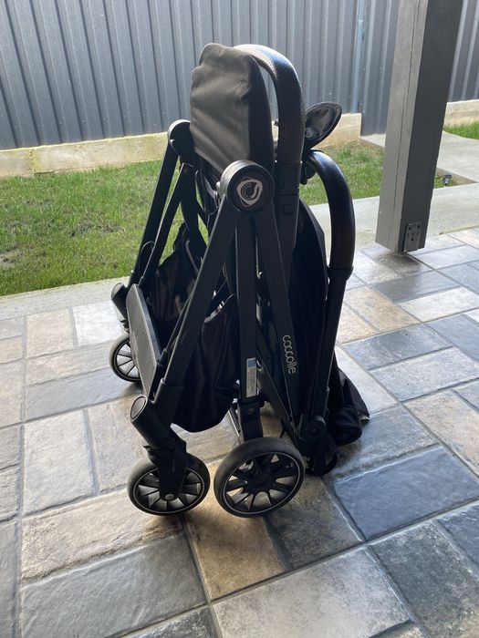 Carucior sport cu pliere automata Coccolle