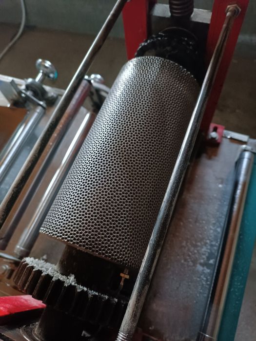 Салфетка станок  сотилади