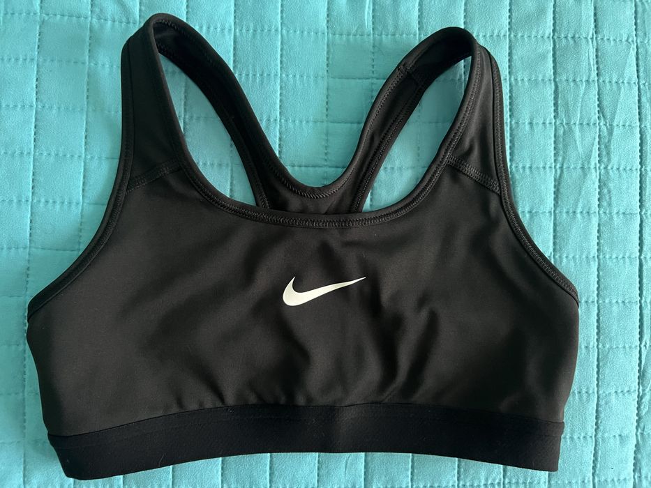 Спортни бюстиета Nike/H&M