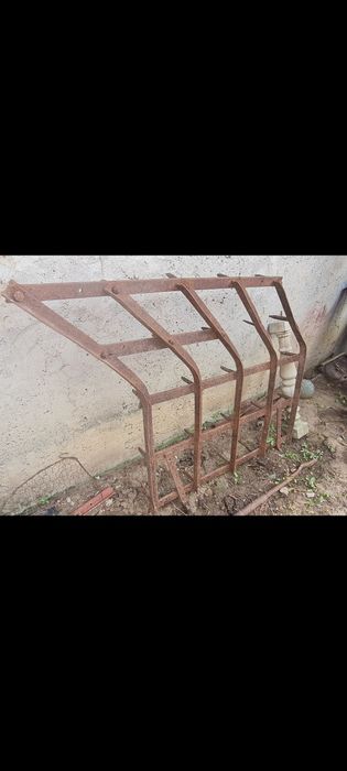 Vând utilaje agricole