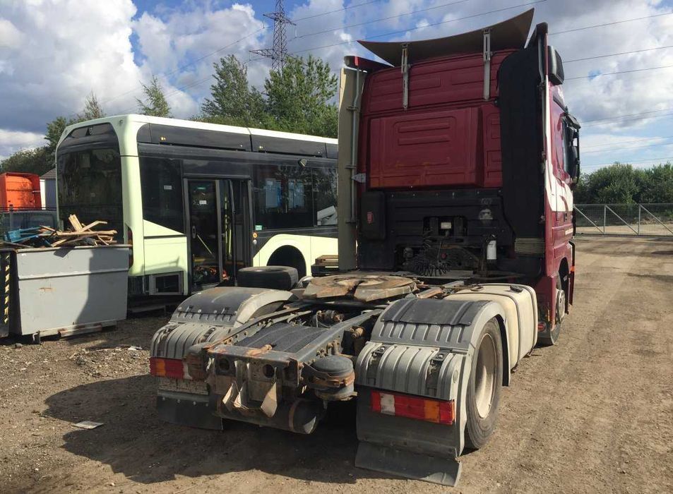 Dezmembrari camion MERCEDES Actros MP2/MP3 1844 pentru piese