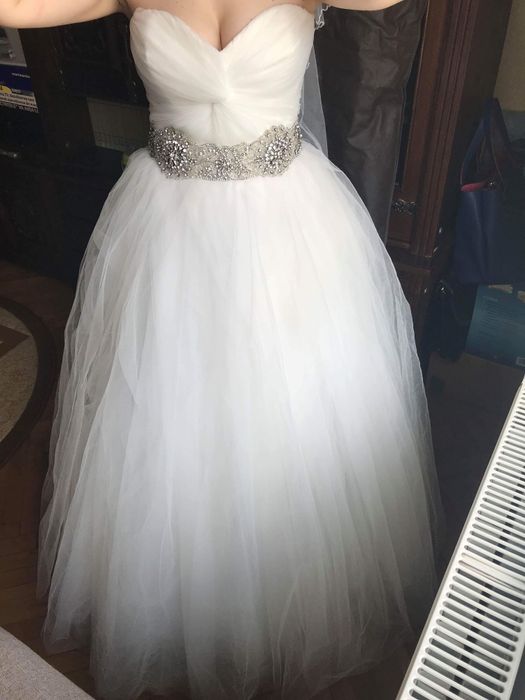Rochie de mireasa Maya Fashion și voal Maya Fashion