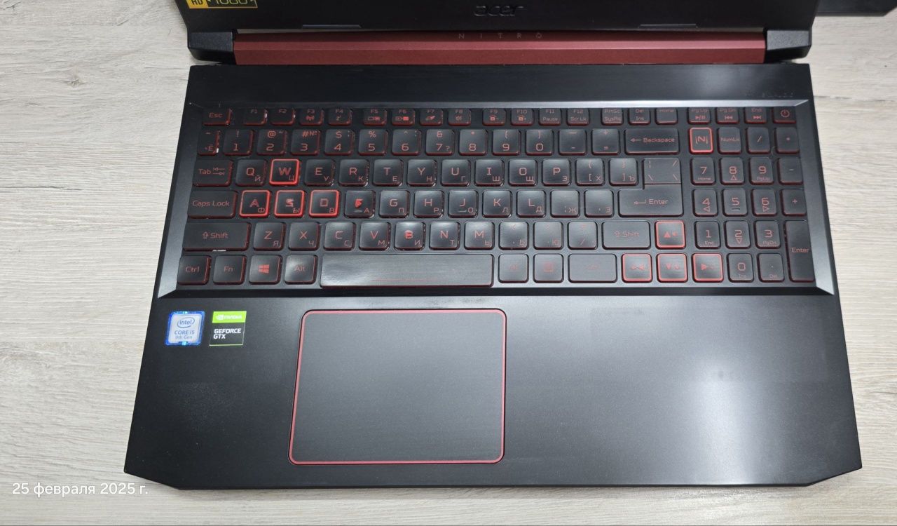 Продаётся игровой ноутбук acer nitro 5