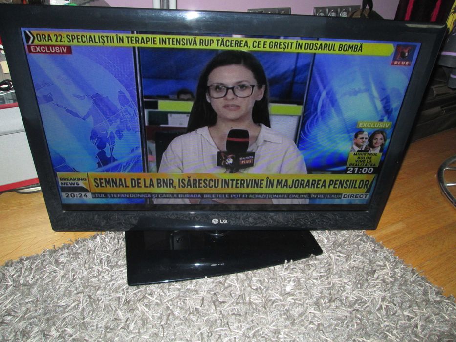 tv LCD   LG  functional