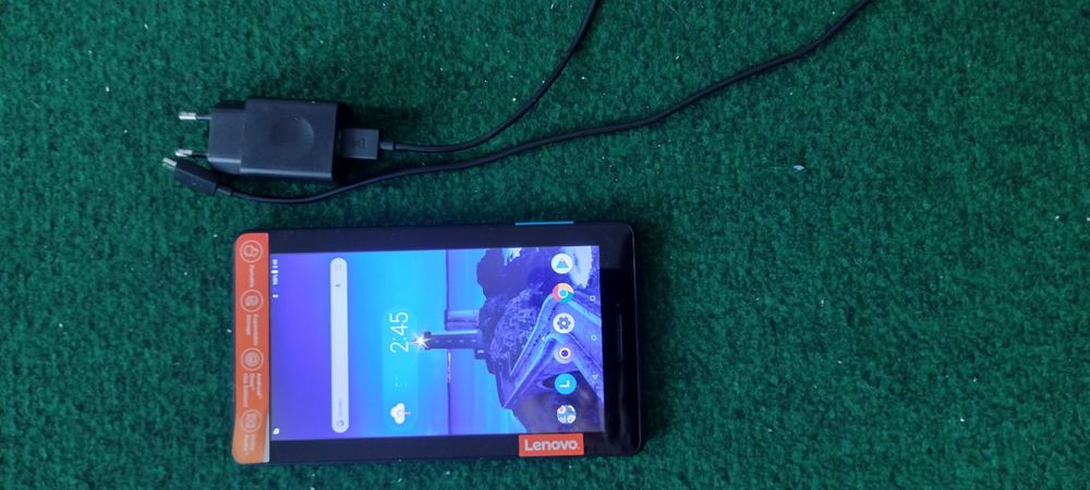 Tableta LENOVO  - TAB E7 - TB 7104 F