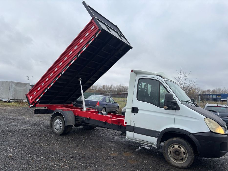 Iveco Daily 35C15 ,An 2011,cu basculare trilaterala, Sprinter, Crafter