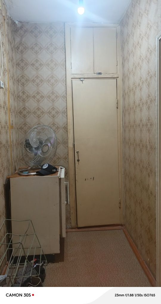 Navoiy shaxridagi eng arzon uylarimizdan biiri sotiladi 1 xona 260 ml