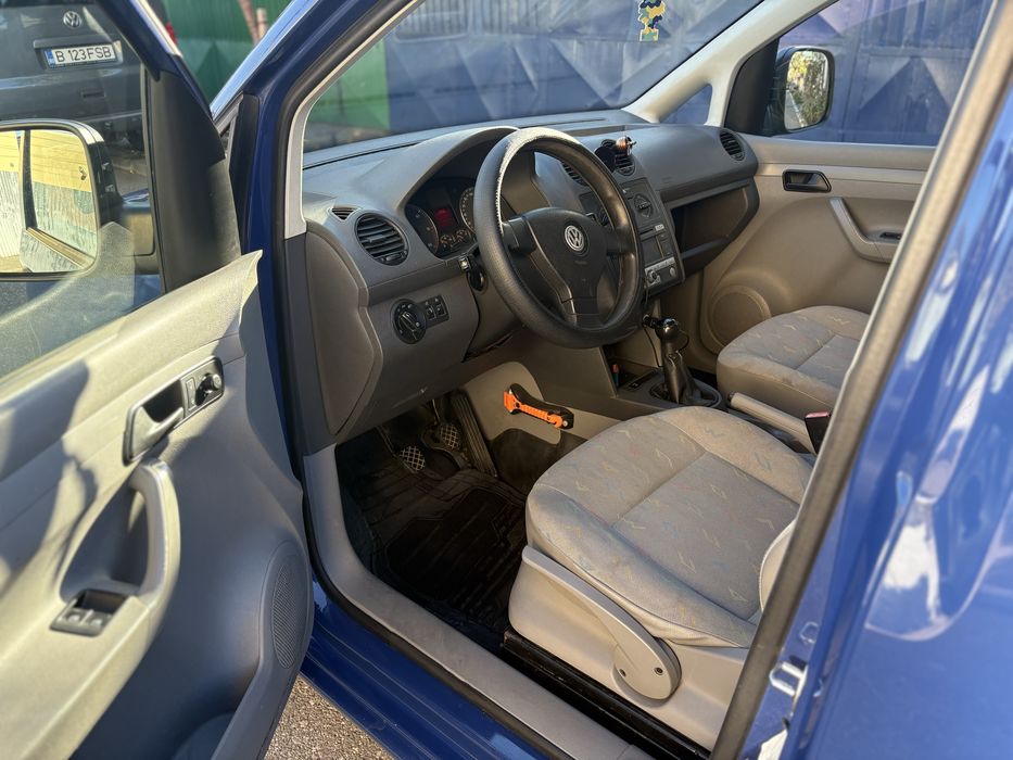 Vw Caddy 1.9 Diesel Cu Turbo Impecabil