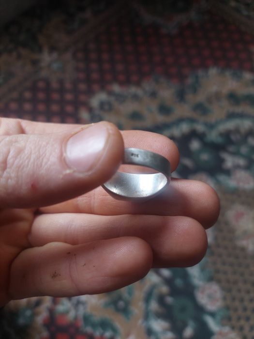 Kumush uzuk razmer 20 la