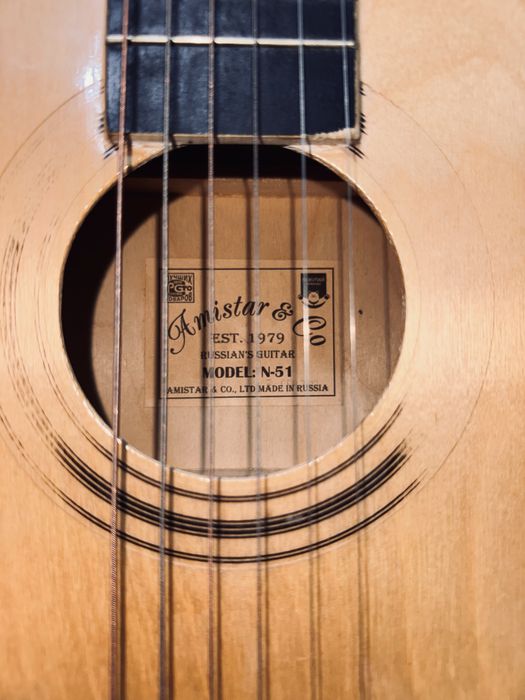 Гитара акустическая