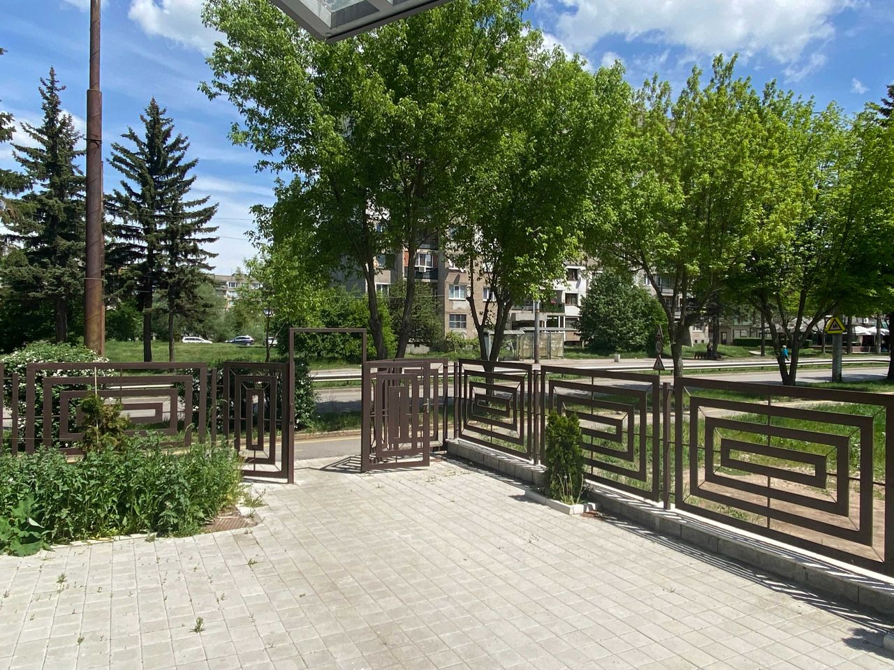 Продава се Двустаен апартамент в Перник, Изток - 102 кв.м за 981 €/кв.м - Снимка #12