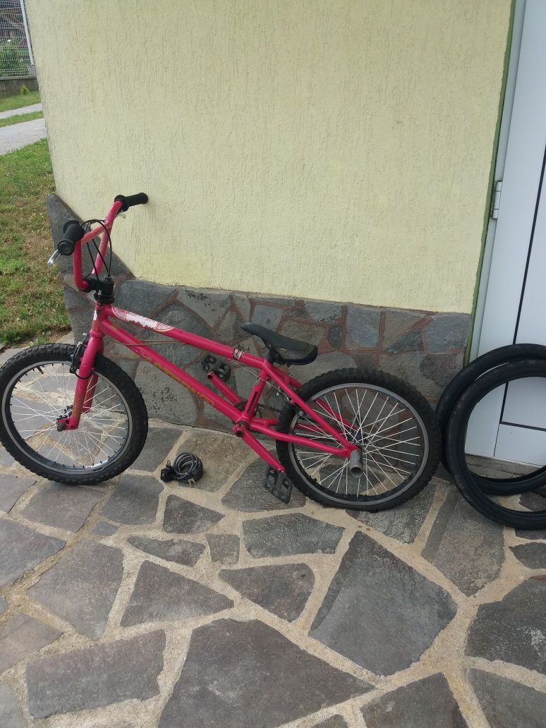 Bicicletă  EASTERN METALHEAN  20, 5 TT  B M X