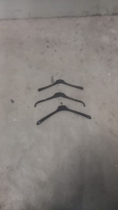 Umerașe ieftine noi