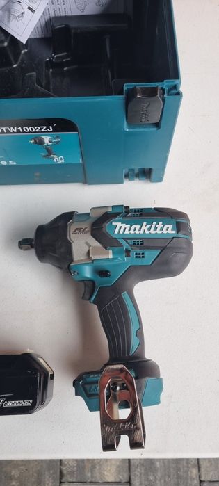 Impact Makita 18V DTW 1002 NOU la cutie