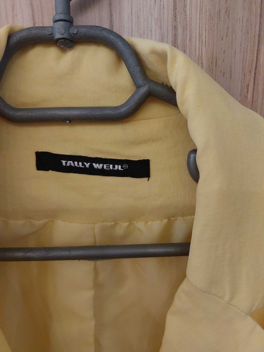 Дамско спортно сако Tally Weijl