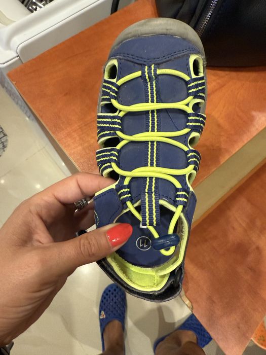 Детски маратонки-оригинални и сандали