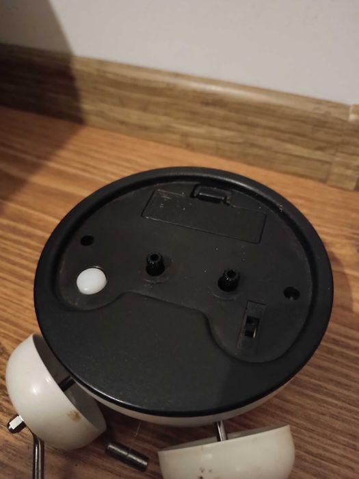 Ceas de masa vintage