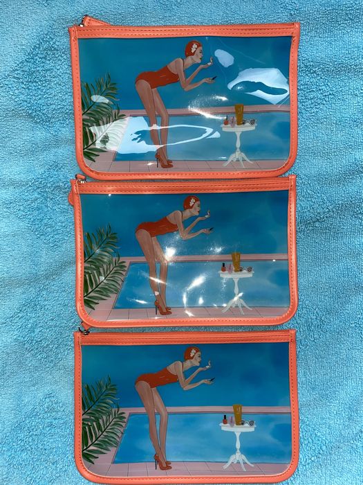 Douglas Несесер с цип за козметика, гримове.