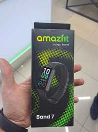 Amazfit band 7 фитнес браслет