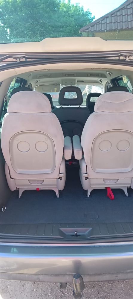 Volkswagen Sharan 2.0 TDI – 2009 –